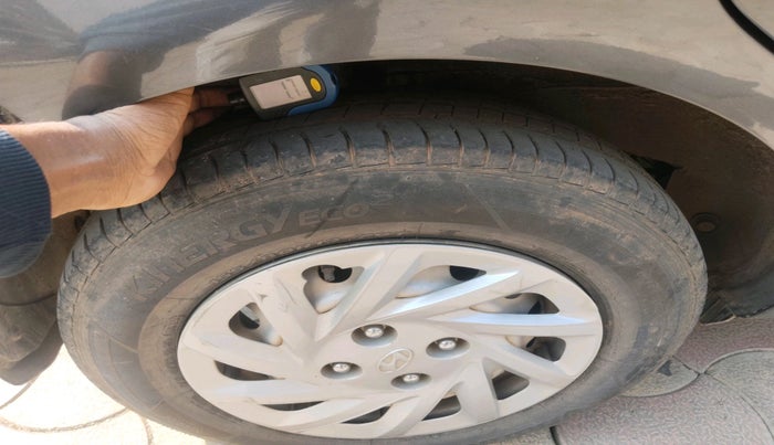 2019 Hyundai NEW SANTRO ERA EXECUTIVE, Petrol, Manual, 38,879 km, tyre