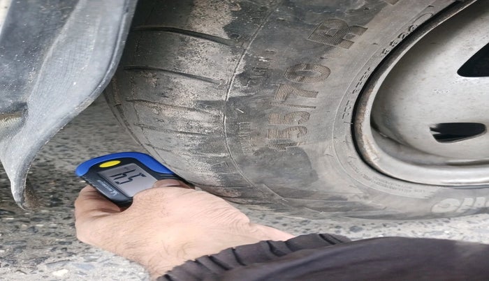 2011 Hyundai Santro Xing GL, Petrol, Manual, 1,03,896 km, tyre