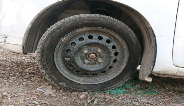 2012 Maruti Wagon R 1.0 VXI, Petrol, Manual, 40,155 km, tyre