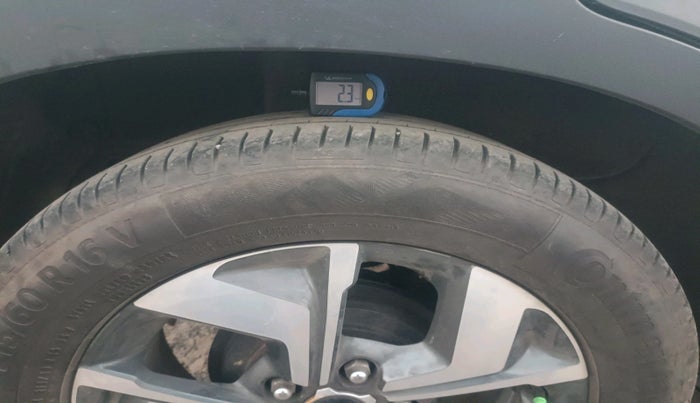 2020 KIA SONET HTX 1.5, Diesel, Manual, 94,757 km, tyre