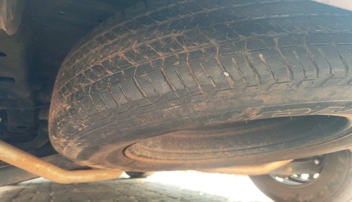 2016 Mahindra XUV500 W6, Diesel, Manual, 1,01,611 km, tyre