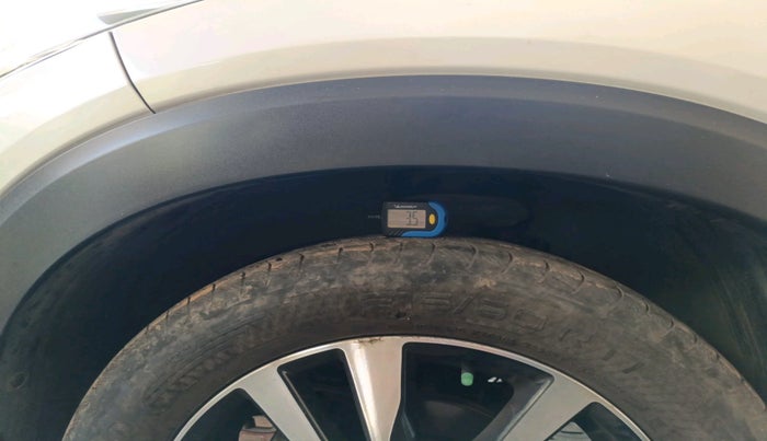 2020 Nissan Kicks XV PREMIUM TURBO 1.3, Petrol, Manual, 87,138 km, tyre