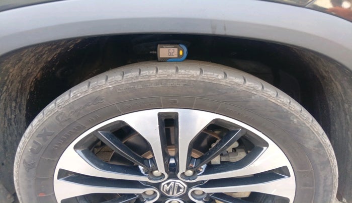 2021 MG HECTOR PLUS SHARP 1.5 PETROL TURBO CVT 6-STR, Petrol, Automatic, 60,776 km, tyre