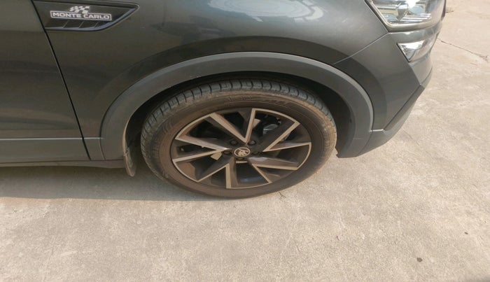 2025 Skoda KUSHAQ MONTE CARLO 1.0L TSI AT, Petrol, Automatic, 4,099 km, tyre