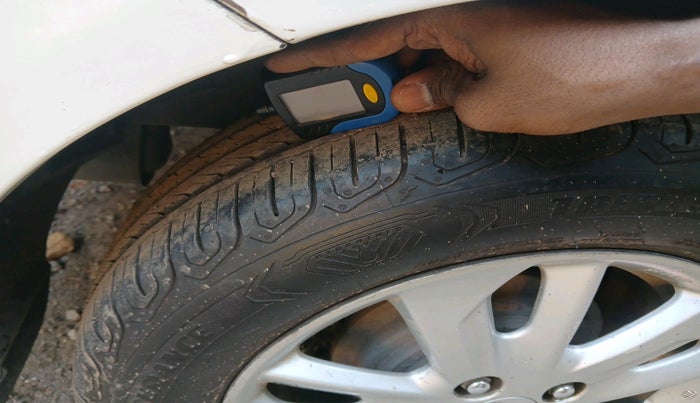 2013 Honda Amaze 1.5L I-DTEC VX, Diesel, Manual, 1,28,474 km, tyre