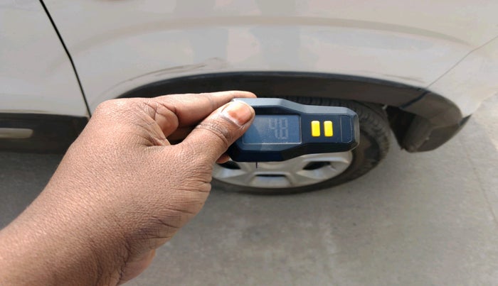 2020 Maruti S PRESSO VXI PLUS AMT, Petrol, Automatic, 31,610 km, tyre