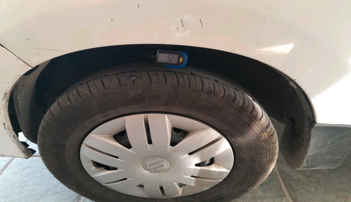 2017 Maruti Alto 800 LXI, Petrol, Manual, 1,20,093 km, tyre