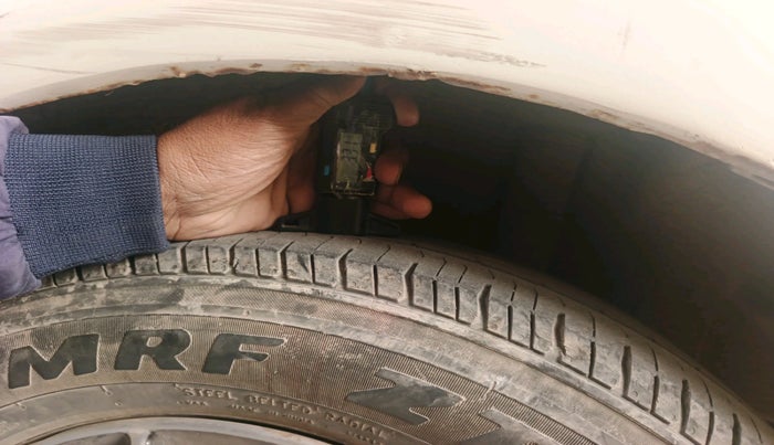 2011 Maruti Swift Dzire VXI, Petrol, Manual, 1,20,914 km, tyre