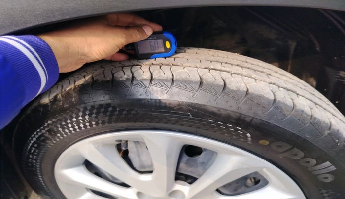 2023 Maruti Grand Vitara SIGMA SMART HYBRID, Petrol, Manual, 35,181 km, tyre