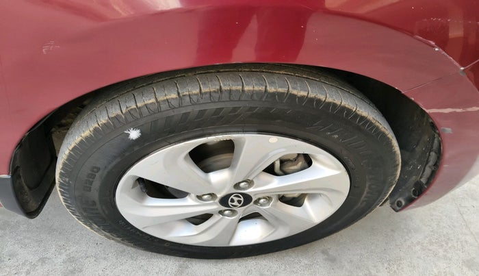 2017 Hyundai Xcent SX 1.2, Petrol, Manual, 91,588 km, tyre