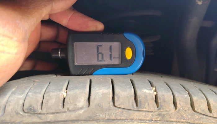 2016 Tata Tiago XT DIESEL, Diesel, Manual, 71,214 km, tyre