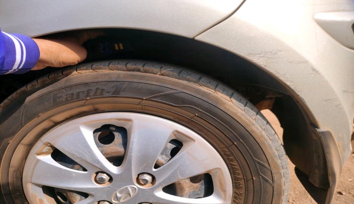 2012 Hyundai i10 SPORTZ 1.2, Petrol, Manual, 67,883 km, tyre