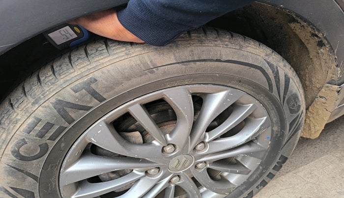 2017 Maruti S Cross ZETA 1.3, Diesel, Manual, 60,615 km, tyre