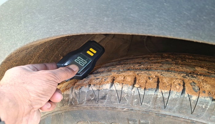 2021 KIA SONET HTK PLUS 1.2, Petrol, Manual, 10,150 km, tyre