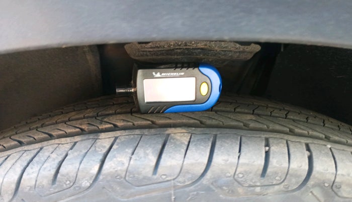 2022 Skoda KUSHAQ AMBITION 1.0L TSI MT, Petrol, Manual, 32,292 km, tyre