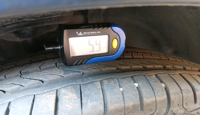 2022 Skoda KUSHAQ AMBITION 1.0L TSI MT, Petrol, Manual, 32,292 km, tyre