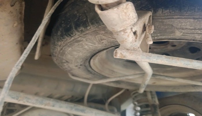 2021 Maruti Eeco 7 STR, Petrol, Manual, 1,65,973 km, tyre