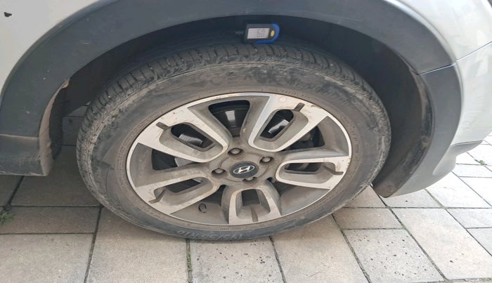 2015 Hyundai i20 Active 1.2 S, Petrol, Manual, 78,595 km, tyre