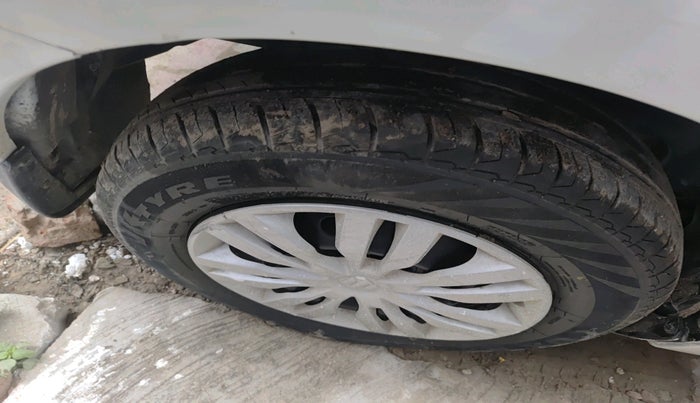 2021 Maruti Dzire VXI, Petrol, Manual, 36,290 km, tyre