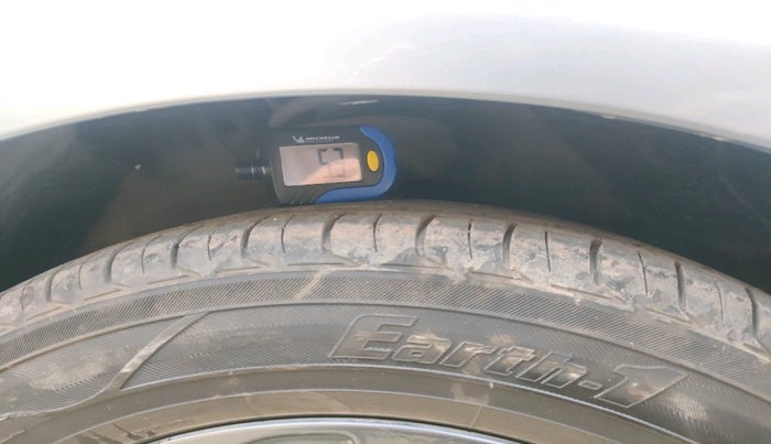 2021 Hyundai GRAND I10 NIOS SPORTZ 1.2 KAPPA VTVT CNG, Petrol, Manual, 77,450 km, tyre