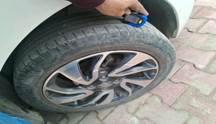 2019 Maruti Baleno ALPHA PETROL 1.2, Petrol, Manual, 80,498 km, tyre