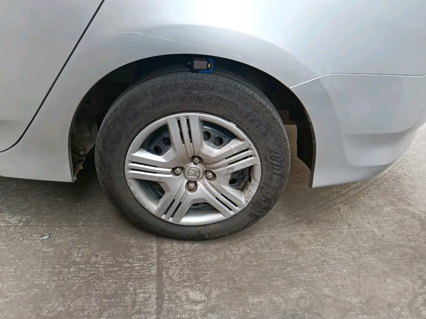 2011 Honda City 1.5L I-VTEC S MT, Petrol, Manual, 76,447 km, tyre