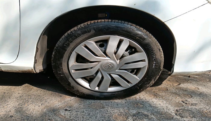 2014 Honda City 1.5L I-VTEC E MT, Petrol, Manual, 1,20,789 km, tyre