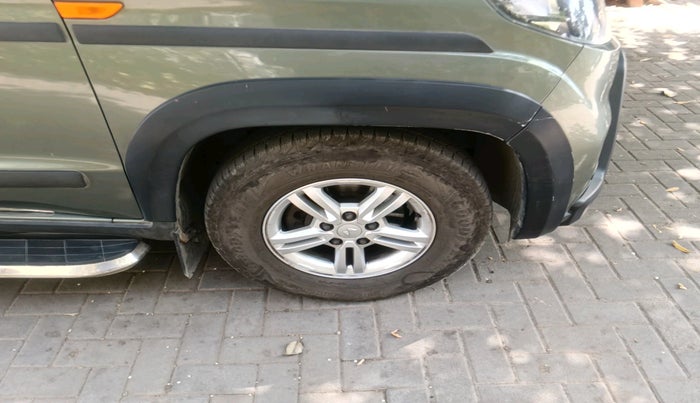 2023 Mahindra BOLERO NEO N 10 (O), Diesel, Manual, 33,212 km, tyre