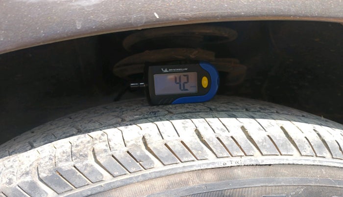 2013 Maruti Ritz ZXI, Petrol, Manual, 73,036 km, tyre