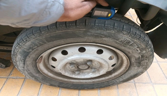 2018 Maruti Wagon R 1.0 LXI CNG, Petrol, Manual, 74,312 km, tyre