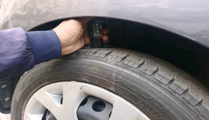 2016 Hyundai Grand i10 SPORTZ 1.2 KAPPA VTVT, Petrol, Manual, 27,014 km, tyre