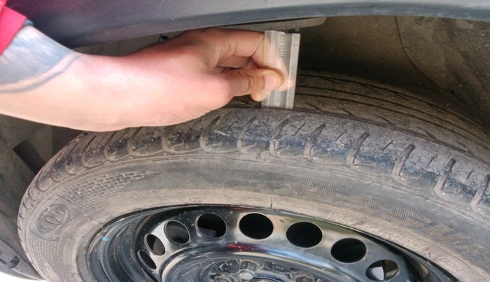 2016 Maruti Vitara Brezza LDI (O), Diesel, Manual, 1,01,738 km, tyre