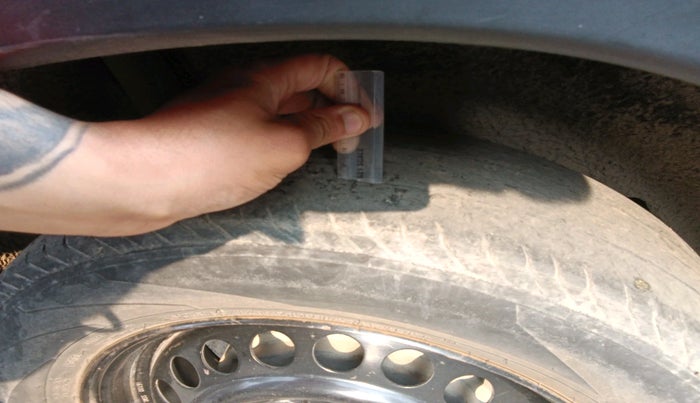 2016 Maruti Vitara Brezza LDI (O), Diesel, Manual, 1,01,738 km, tyre