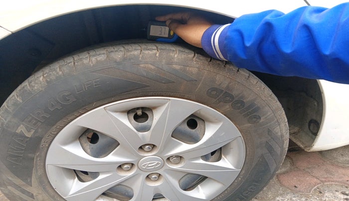 2018 Hyundai Elite i20 MAGNA EXECUTIVE 1.2, Petrol, Manual, 52,175 km, tyre