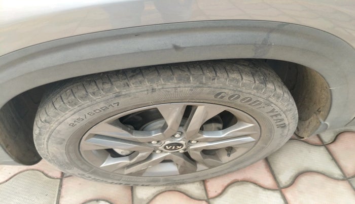 2021 KIA SELTOS HTX IVT 1.5 PETROL, Petrol, Automatic, 52,329 km, tyre