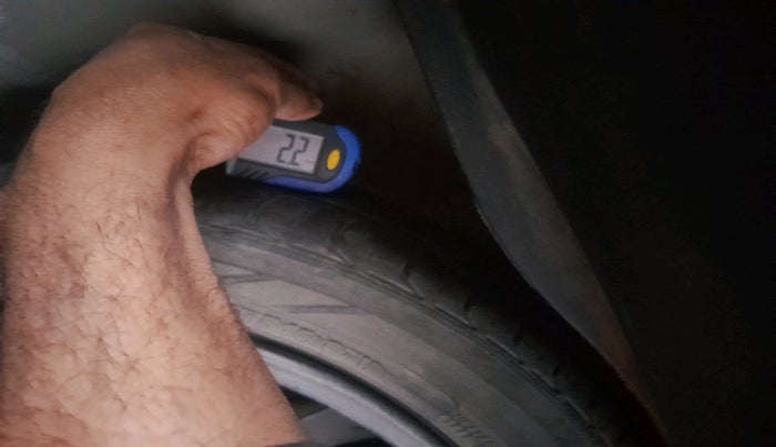 2022 Nissan MAGNITE XL, Petrol, Manual, 20,106 km, tyre