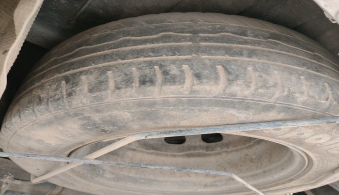 2014 Renault Duster 110 PS RXL DIESEL, Diesel, Manual, 1,36,000 km, tyre