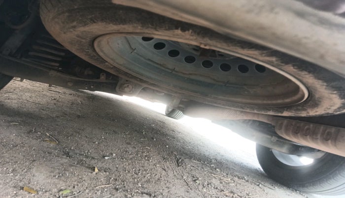 2022 Mahindra XUV700 AX 7 P AT 7 STR, Petrol, Automatic, 40,384 km, tyre