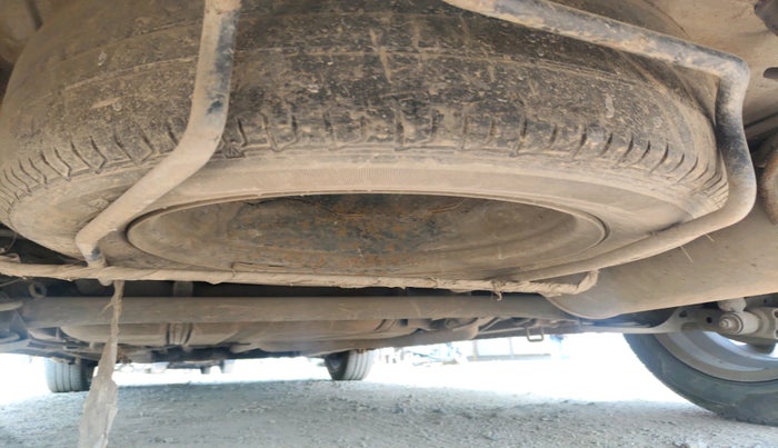 2017 Maruti Ertiga ZDI + SHVS, Diesel, Manual, 1,89,016 km, tyre