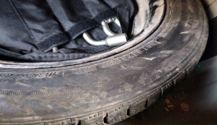 2024 Tata NEXON PURE 1.2 PETROL, Petrol, Manual, 28,076 km, tyre