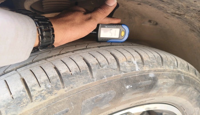 2014 Mahindra XUV500 W4, Diesel, Manual, 69,823 km, tyre