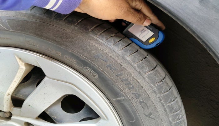 2016 Honda BR-V 1.5L I- DTEC S, Diesel, Manual, 94,234 km, tyre