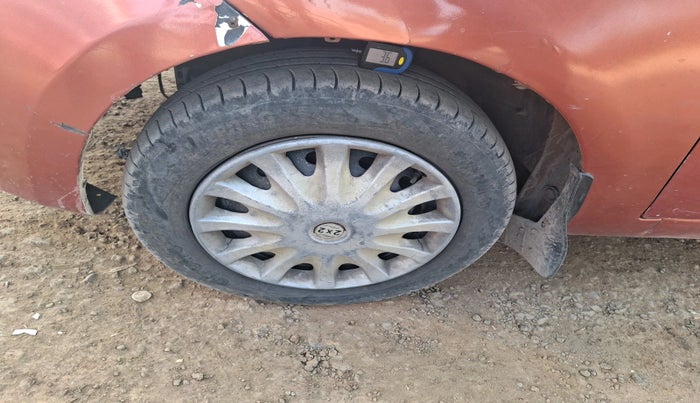 2011 Tata Indica Vista AURA QUADRAJET, Diesel, Manual, 2,52,662 km, tyre