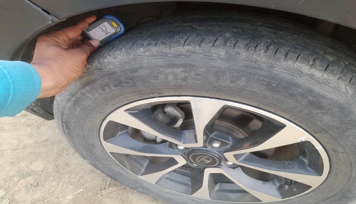 2021 Tata NEXON XZA PLUS DIESEL DUAL TONE, Diesel, Automatic, 65,244 km, tyre