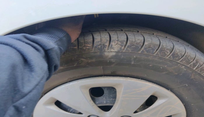 2012 Hyundai i10 MAGNA 1.2, Petrol, Manual, 92,808 km, tyre