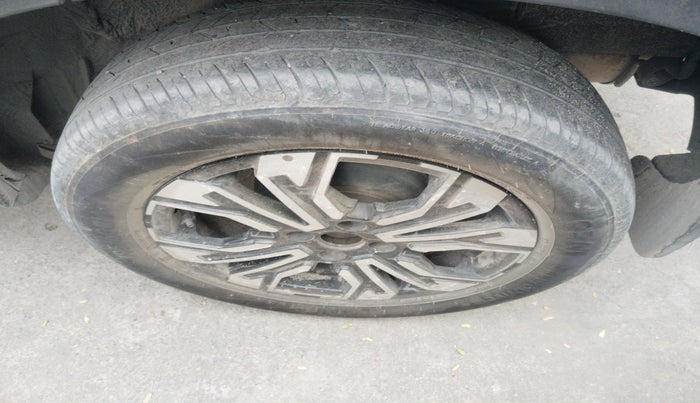 2023 Renault Kiger RXZ TURBO CVT, Petrol, Automatic, 42,787 km, tyre