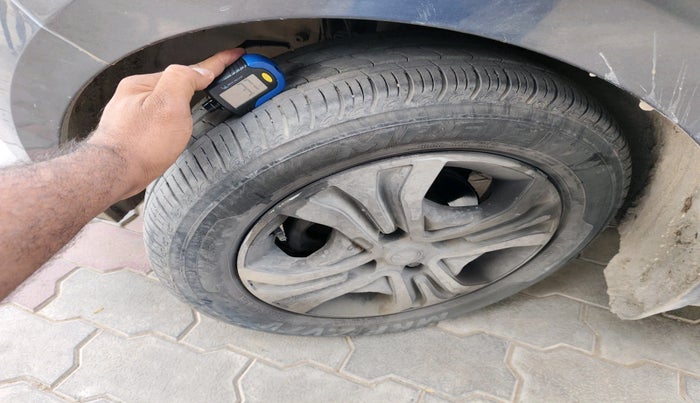 2024 Tata Tiago XT CNG, Petrol, Manual, 49,662 km, tyre