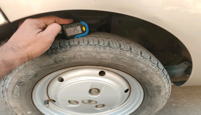 2011 Tata Nano LX, Petrol, Manual, 25,994 km, tyre