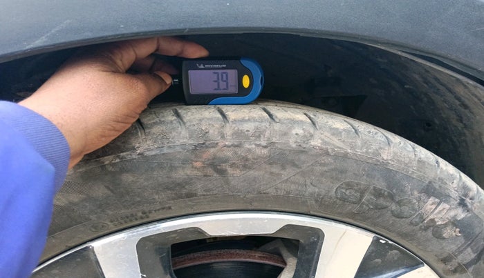 2021 Honda WR-V 1.2L I-VTEC SV MT, Petrol, Manual, 81,968 km, tyre