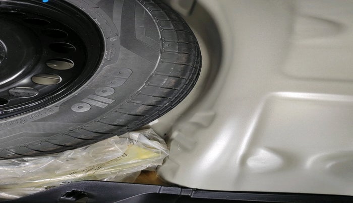 2024 Maruti Baleno ZETA PETROL 1.2, Petrol, Manual, 35,780 km, tyre